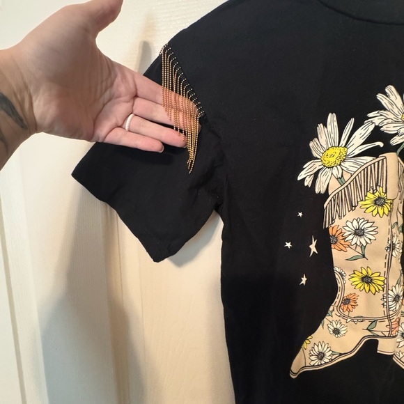 Black T-Shirt with Floral Boot Design - Picture 2 of 3